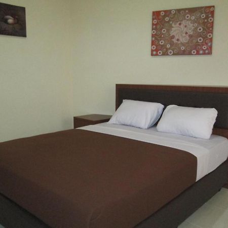 Rumah Anda Guest House By Zuzu Bandung Luaran gambar