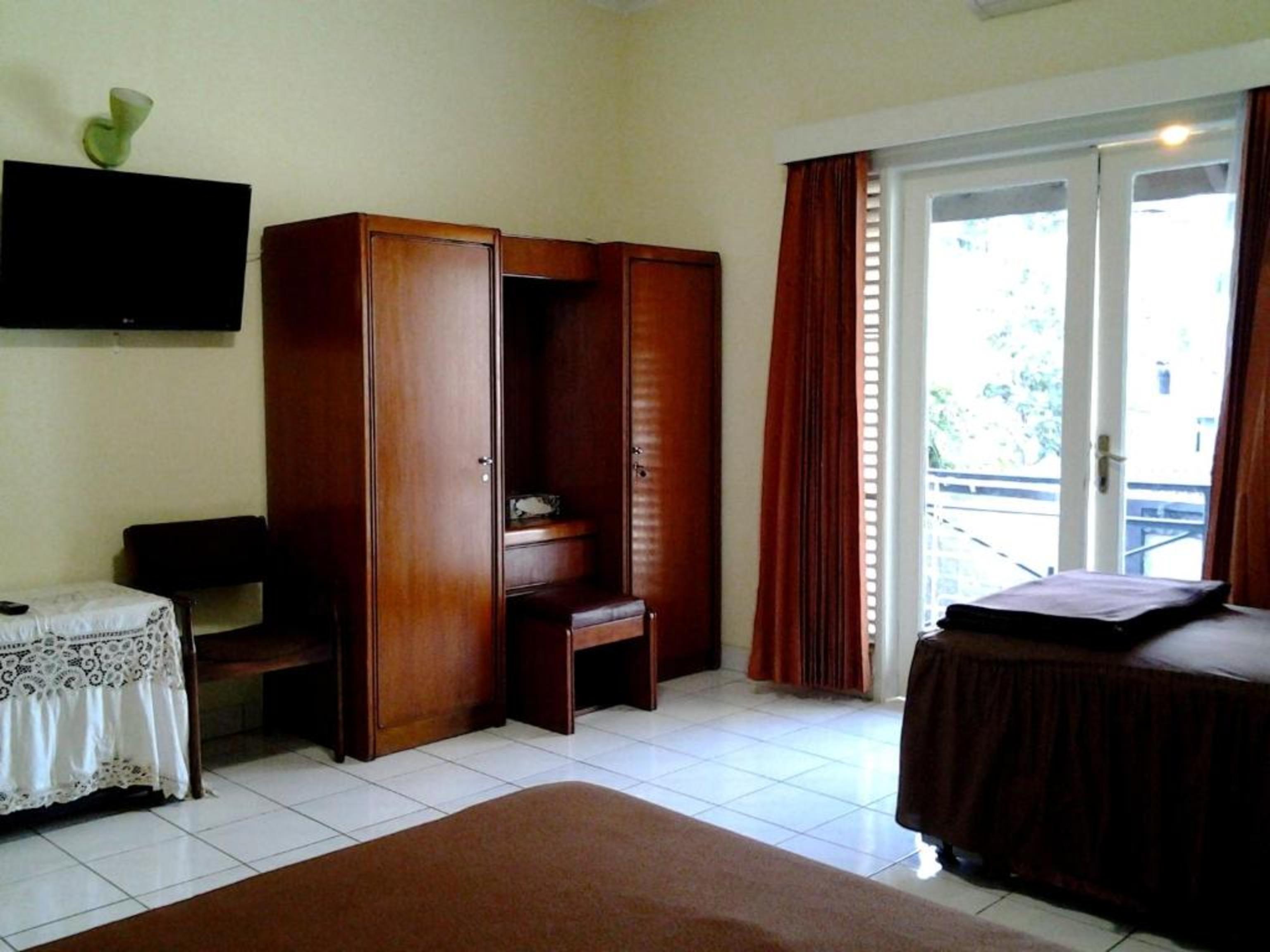 Rumah Anda Guest House By Zuzu Bandung Luaran gambar