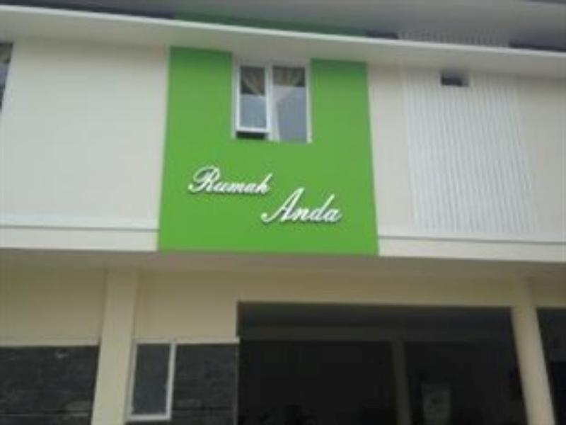 Rumah Anda Guest House By Zuzu Bandung Luaran gambar